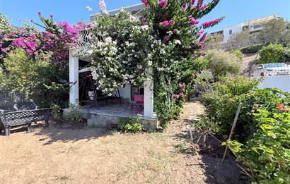 Bodrum günbatımı sitesinde deniz manzaralı dubleks