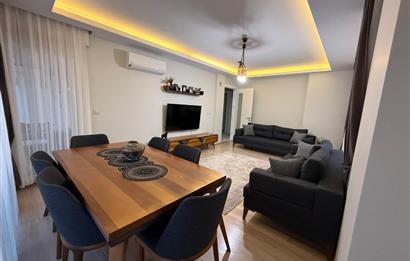 Fırsat! 3+1 Ebeveyn Banyolu Daire Metroya Yürüme Mesafesi