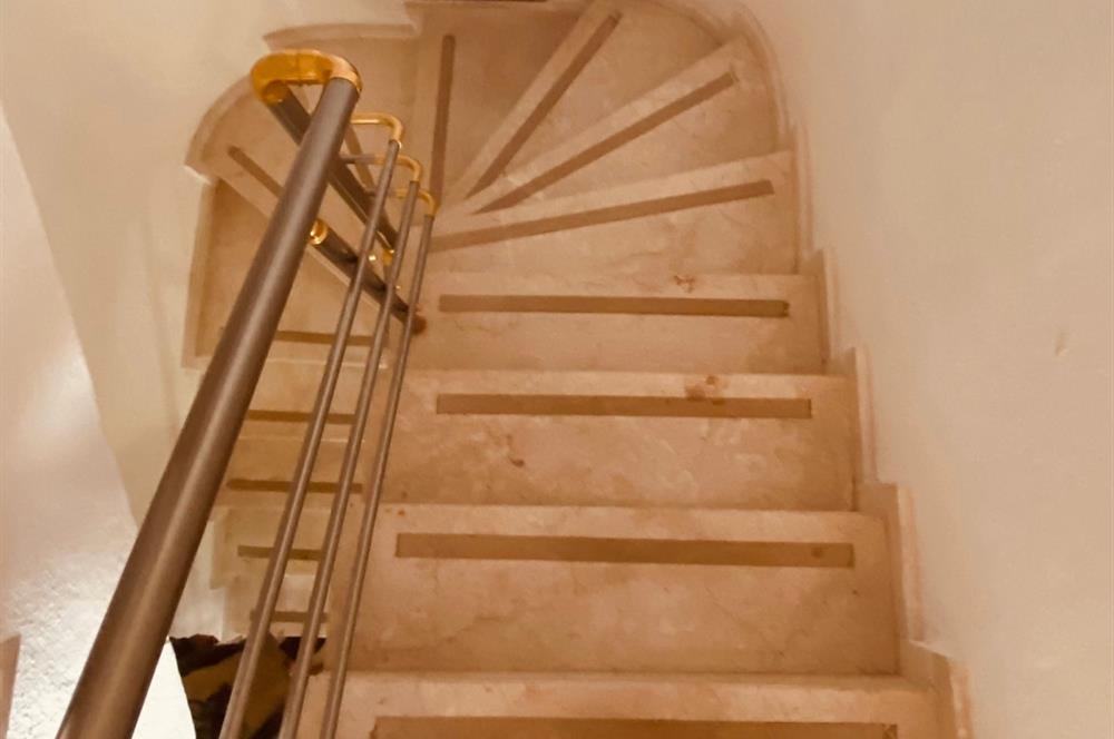 Didim, Efeler’de, Kent Meydanı Karşısı,Ege Caddesi Cepheli, Takas Seçenekli, Satılık 5+1 Villa