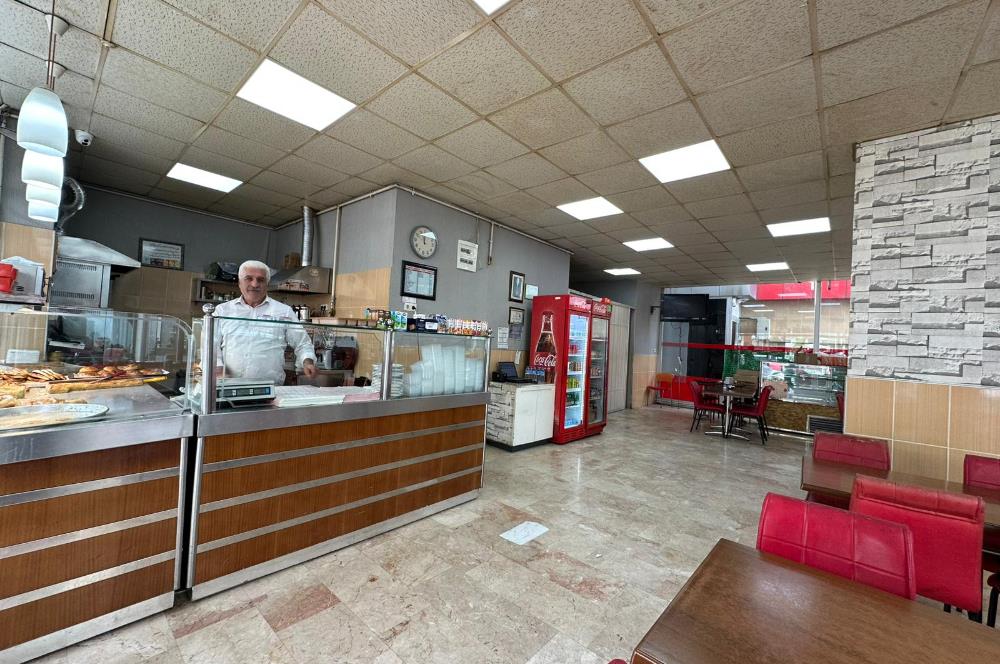 Ataşehir İçerenköy'de Devren Kiralık Franchise Börek Salonu