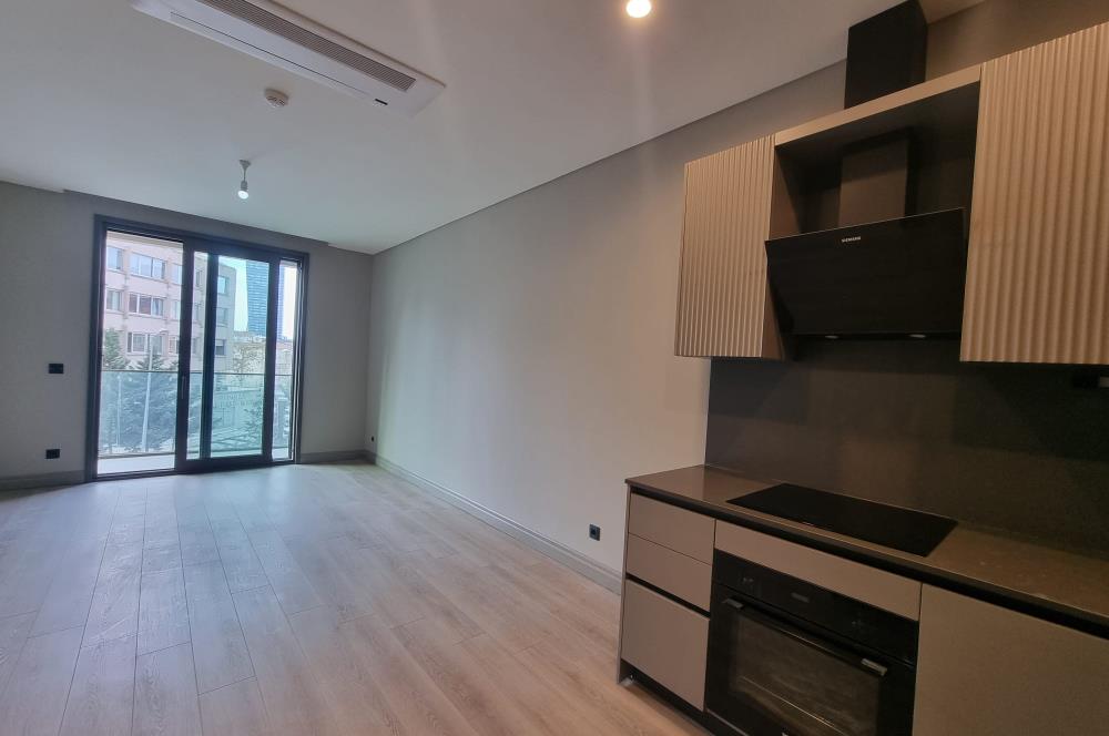 ŞİŞLİ AVRUPA KONUTLARI'NDA KİRALIK 1+1