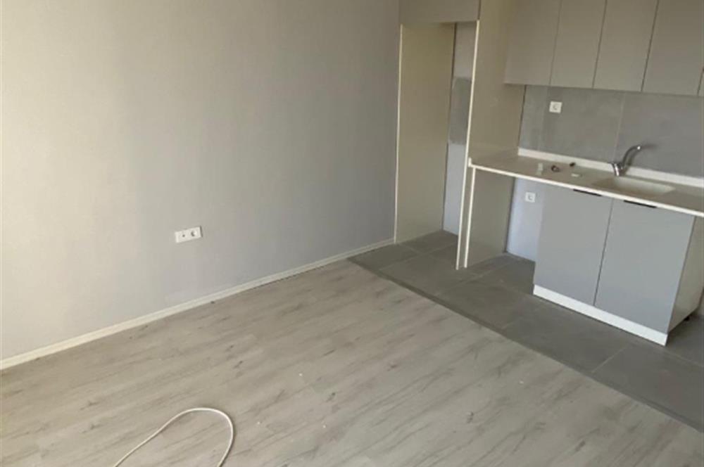 2+1 Hobi Bahçesi – Elektrik/Su Hazır – Acil Satılık