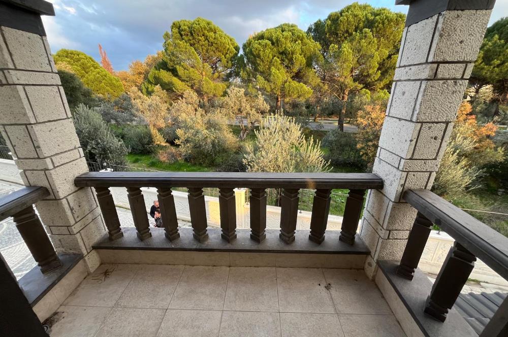 GEÇMİŞİN ESTETİĞİ,BUGÜNÜN KONFORU,GÜRE'DE ZAMANSIZ BİR TAŞ VİLLA