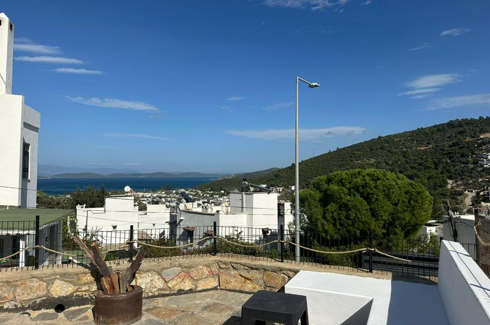 Bodrum Torba da Deniz Manzaralı Kiralık Bahçeli Villa