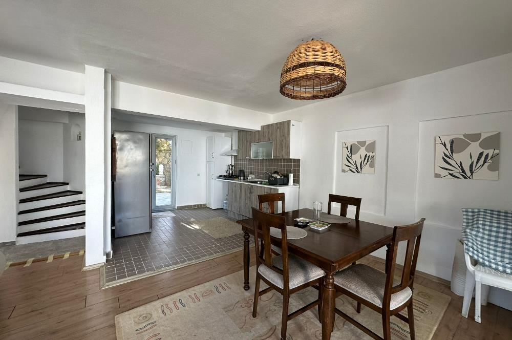 Bodrum Torba da Deniz Manzaralı Kiralık Bahçeli Villa