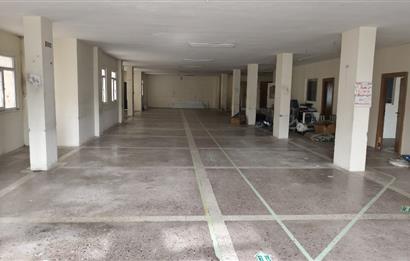 SULTANBEYLİ TURGUTREİS MAHALLESİNDE 500M2 İMALATHANE