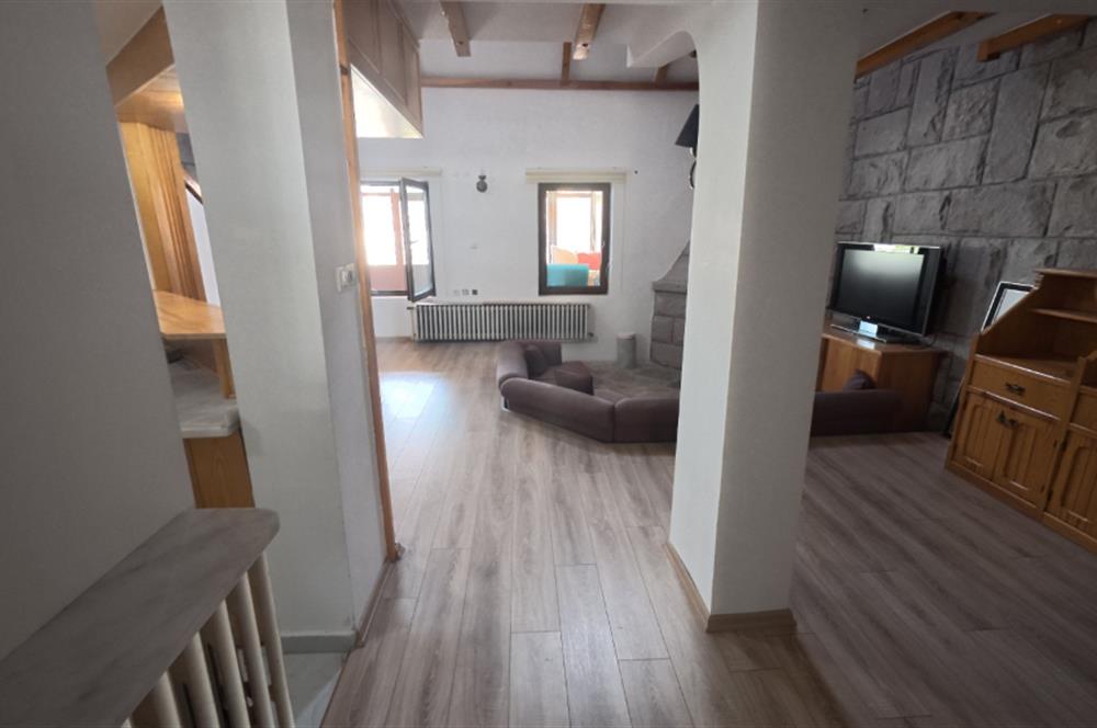 Elmadağ Kayak Merkezi - Güvenlikli Sitede İskanlı Eşyalı Taş Ev