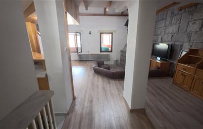 Elmadağ Kayak Merkezi - Güvenlikli Sitede İskanlı Eşyalı Taş Ev