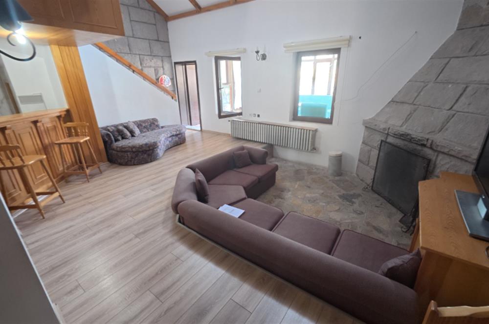 Elmadağ Kayak Merkezi - Güvenlikli Sitede İskanlı Eşyalı Taş Ev