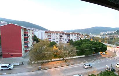 C21 Bal'dan Adnan Menderes Mah.'de Satılık 3+1 Daire