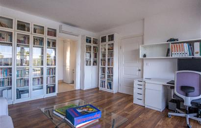 Adabükü Panoramik Deniz ve Koy Manzaralı Satılık Müstakil Villa