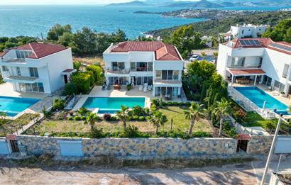 Adabükü Panoramik Deniz ve Koy Manzaralı Satılık Müstakil Villa