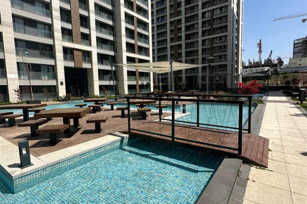 C21 ROOF'dan FİKİRTEPE TORKAM'da EN BÜYÜK 1+1 YÜKSEK KAT KİRALIK