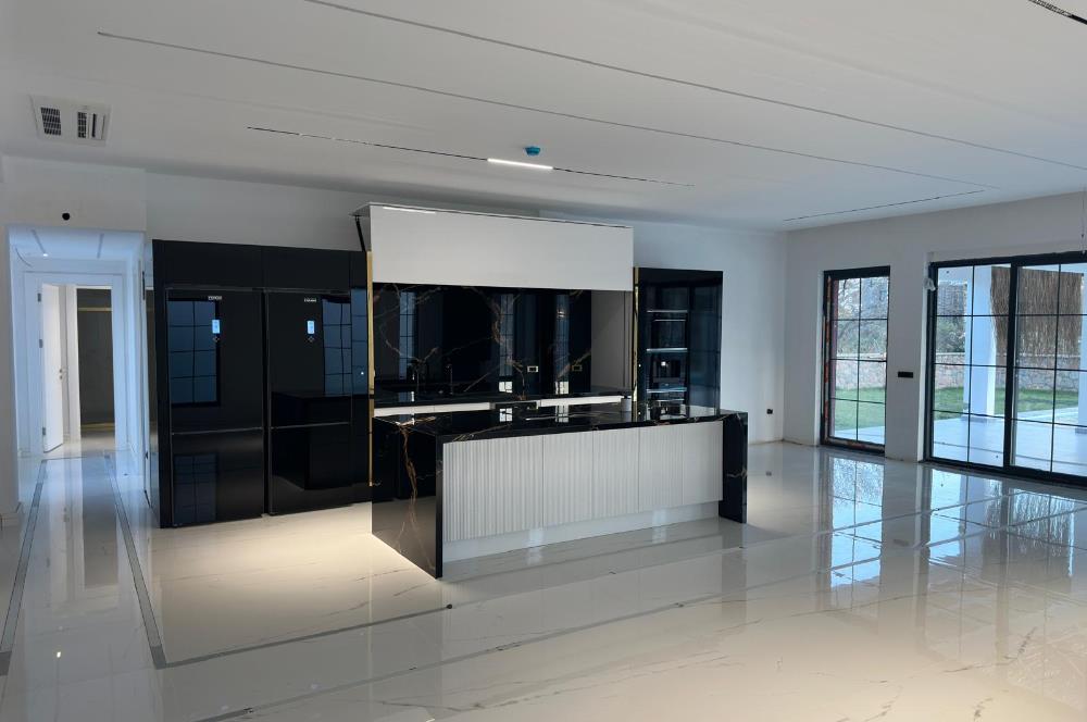 Bodrum Akyarlar 1.200 m2 Arsa Paylı Tam Müstakil Villa 