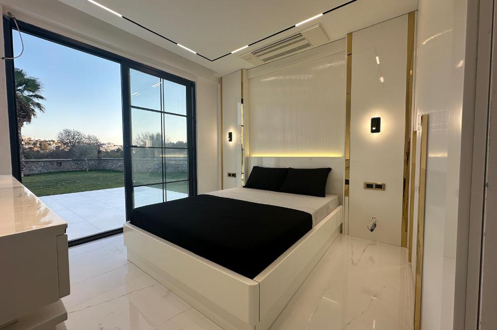 Bodrum Akyarlar 1.200 m2 Arsa Paylı Tam Müstakil Villa 