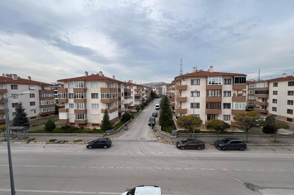 C21 BAL'DAN ALTIEYLÜL MAH FAHRİ KİRAZ YAKINI GENİŞ 3+1 DAİRE