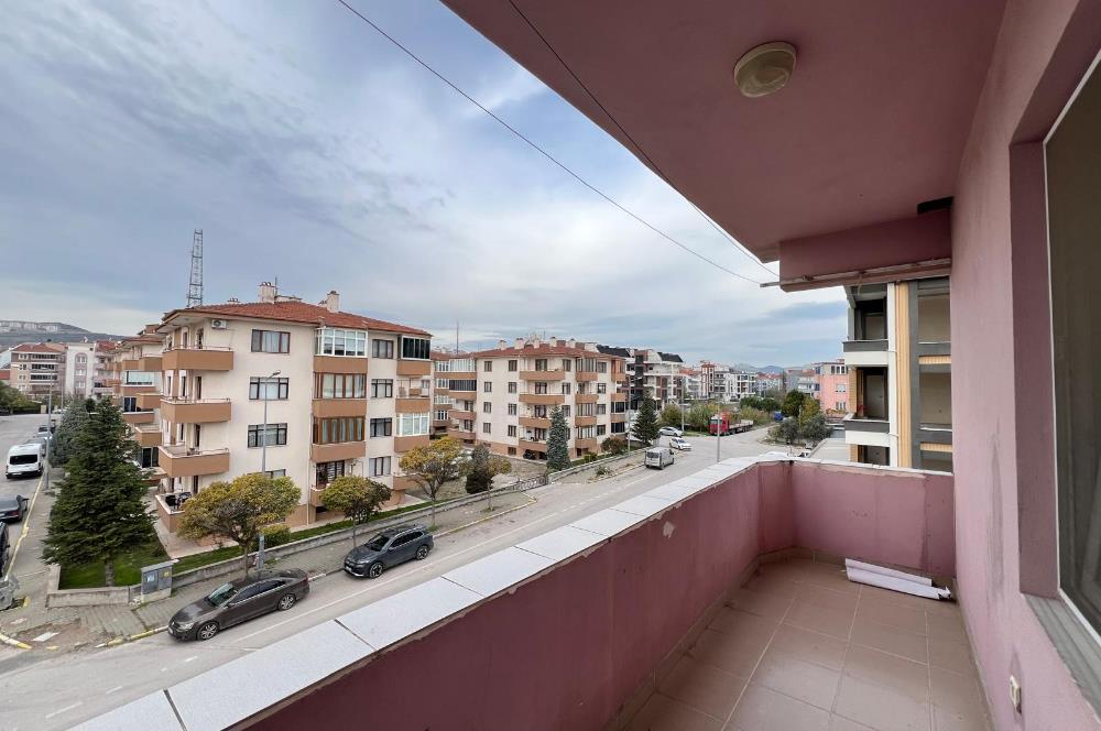 C21 BAL'DAN ALTIEYLÜL MAH FAHRİ KİRAZ YAKINI GENİŞ 3+1 DAİRE