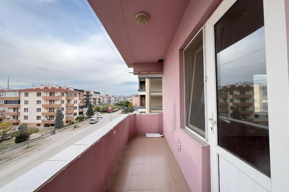 C21 BAL'DAN ALTIEYLÜL MAH FAHRİ KİRAZ YAKINI GENİŞ 3+1 DAİRE