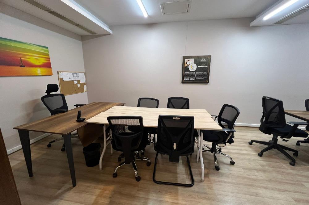 Kartal'da Eşyalı Kiralık Ofis Katı