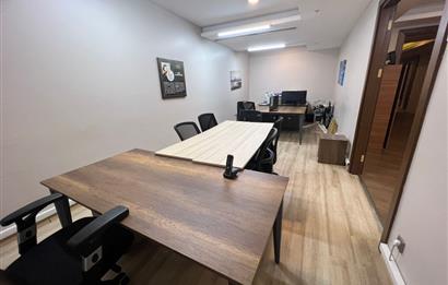 Kartal'da Eşyalı Kiralık Ofis Katı