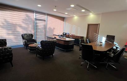 Kartal'da Eşyalı Kiralık Ofis Katı