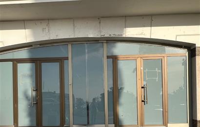 Kartal'da Eşyalı Kiralık Ofis Katı