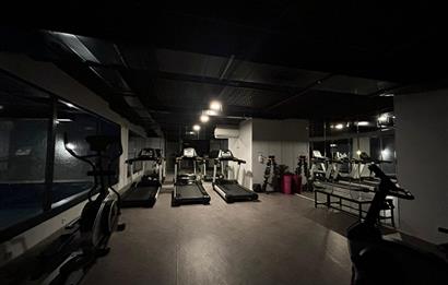 LA MARİN KARTALDA HAVUZ MANZARALI SATILIK KULLANIŞLI BOŞ 2+1 DA