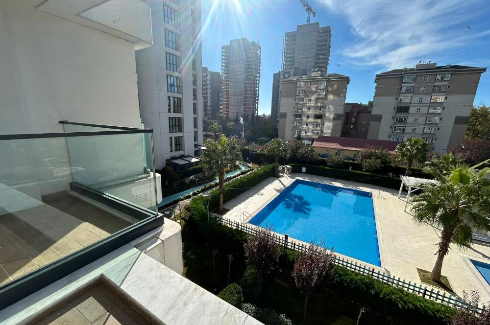 LA MARİN KARTALDA HAVUZ MANZARALI SATILIK KULLANIŞLI BOŞ 2+1 DA