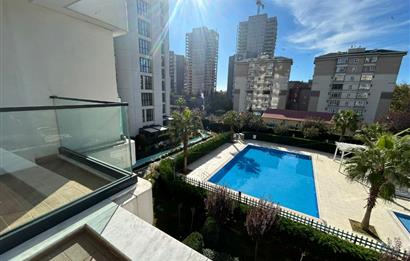 LA MARİN KARTALDA HAVUZ MANZARALI SATILIK KULLANIŞLI BOŞ 2+1 DA