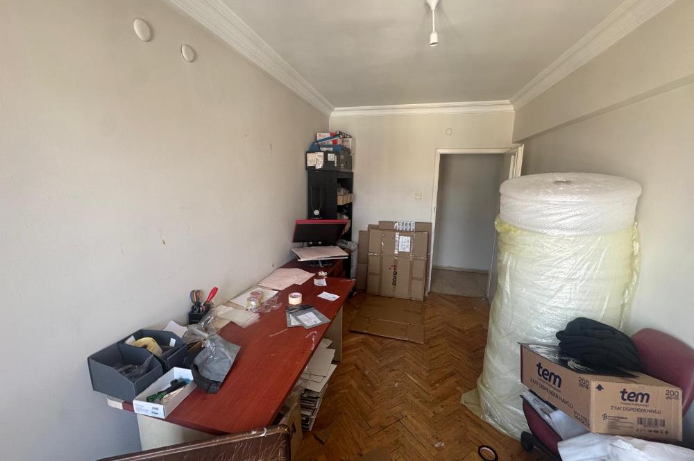 NECATİBEY HANIMELİ SOKAK'TA 1+1 SATILIK OFİS