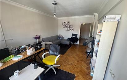 NECATİBEY HANIMELİ SOKAK'TA 1+1 SATILIK OFİS