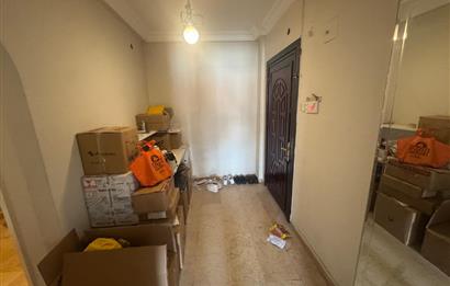 NECATİBEY HANIMELİ SOKAK'TA 1+1 SATILIK OFİS