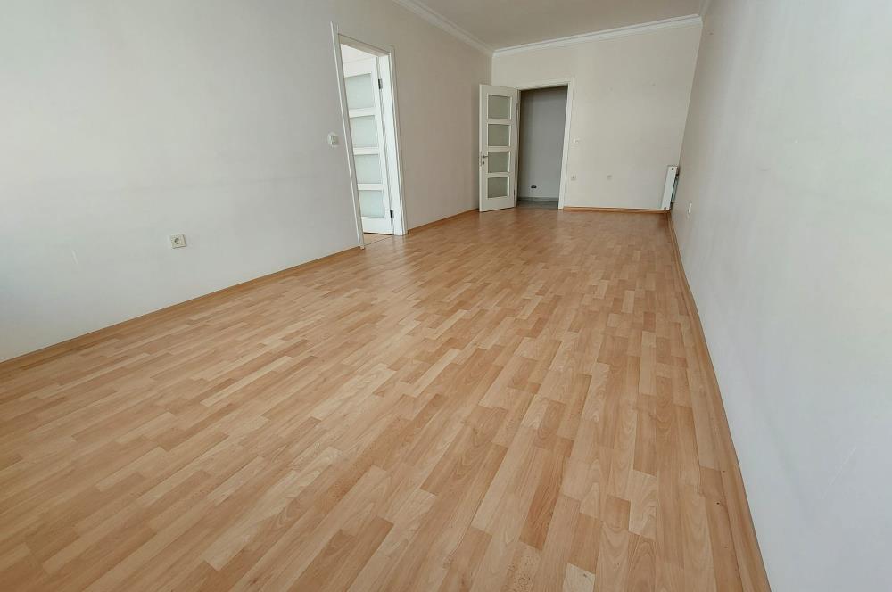 Hatay Metro Durağı Yakınında, Ferah ve Bakımlı 2+1 Kiralık Daire