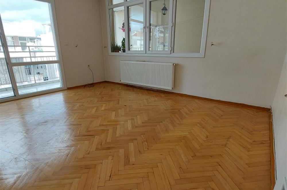 Hatay Metro Durağı Yakınında, Ferah ve Bakımlı 2+1 Kiralık Daire