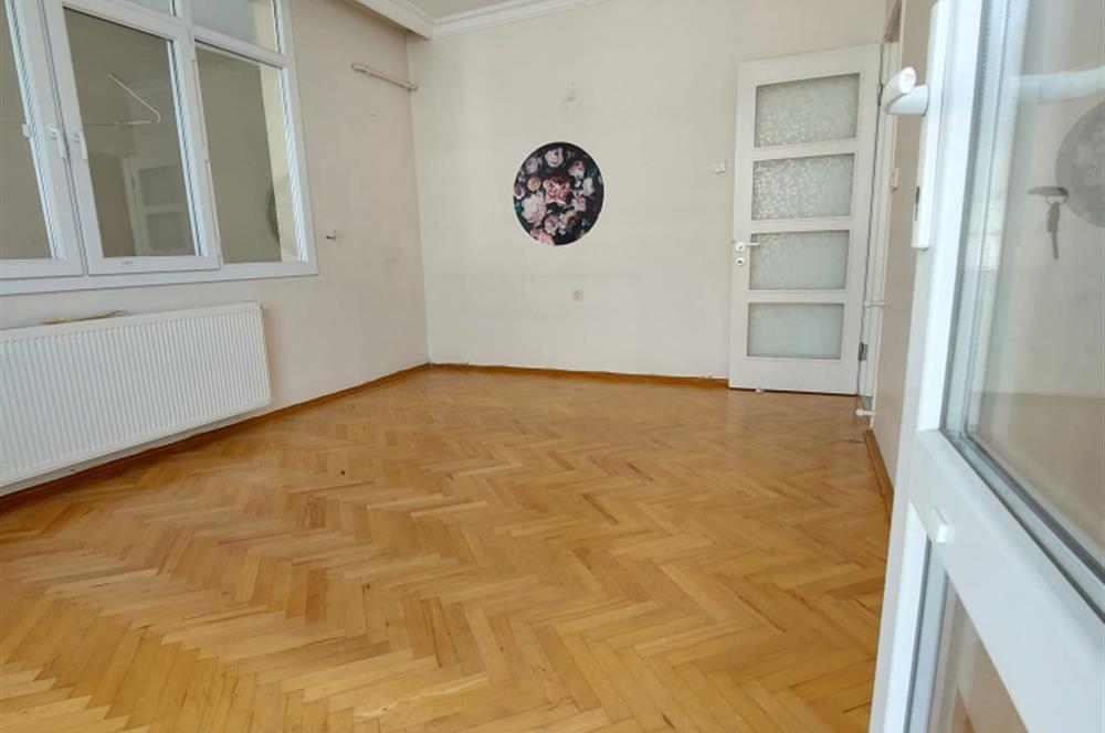 Hatay Metro Durağı Yakınında, Ferah ve Bakımlı 2+1 Kiralık Daire