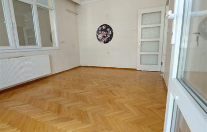 Hatay Metro Durağı Yakınında, Ferah ve Bakımlı 2+1 Kiralık Daire