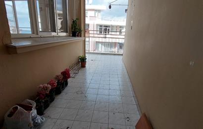 Hatay Metro Durağı Yakınında, Ferah ve Bakımlı 2+1 Kiralık Daire