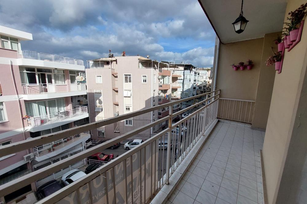 Hatay Metro Durağı Yakınında, Ferah ve Bakımlı 2+1 Kiralık Daire