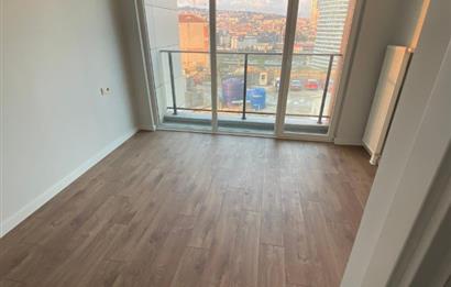 C21 ROOF'dan FİKİRTEPE TORKAM'da EN BÜYÜK 1+1 YÜKSEK KAT KİRALIK