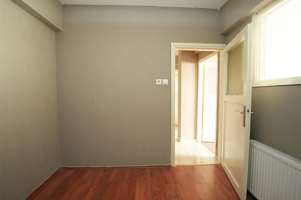 C21 Cius; Orhangazi Caddesine Cephe 2+1 Ara Kat Daire