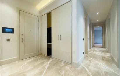 CENTURY 21'DEN NEVBAHAR KEMER EVLERİ KİRALIK 4+1 BAHÇE KATI