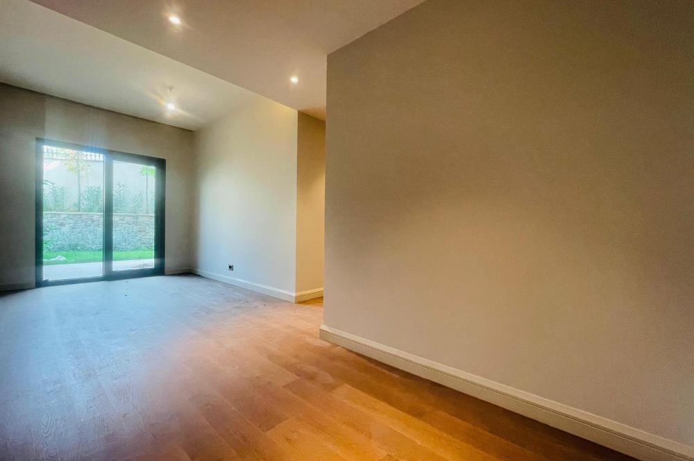 CENTURY 21'DEN NEVBAHAR KEMER EVLERİ KİRALIK 4+1 BAHÇE KATI