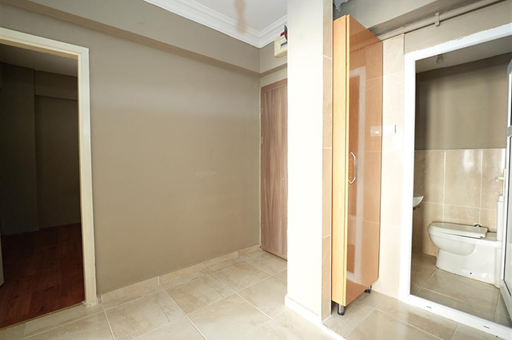 C21 Cius; Orhangazi Caddesine Cephe 2+1 Ara Kat Daire