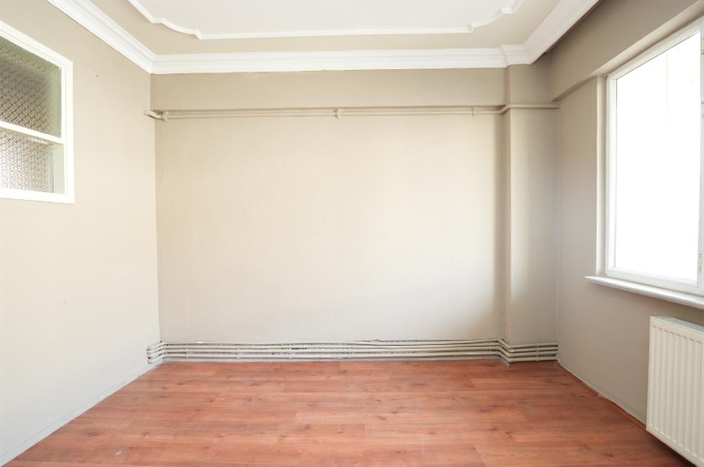 C21 Cius; Orhangazi Caddesine Cephe 2+1 Ara Kat Daire