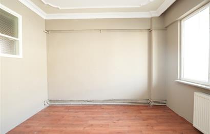 C21 Cius; Orhangazi Caddesine Cephe 2+1 Ara Kat Daire