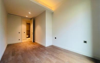 CENTURY 21'DEN NEVBAHAR KEMER EVLERİ KİRALIK 4+1 BAHÇE KATI