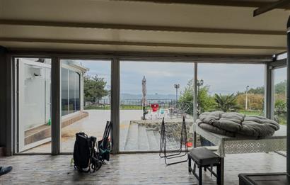 C21 LOCA'DAN MUDANYA ÇEPNİ'DE PANORAMİK MANZARALI EV VE ARAZİSİ