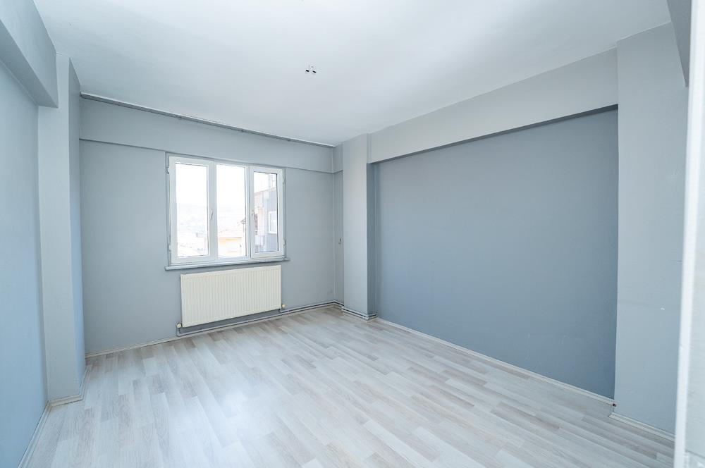 C21 Cius; Askerlik Şubesi Civarı Köşe Arakat 2+1 Kiralık Daire