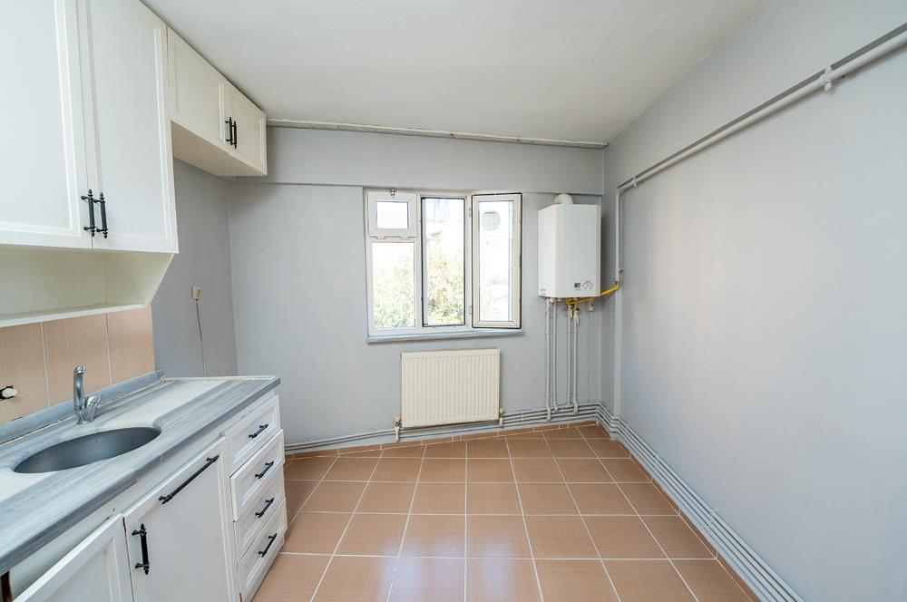 C21 Cius; Askerlik Şubesi Civarı Köşe Arakat 2+1 Kiralık Daire