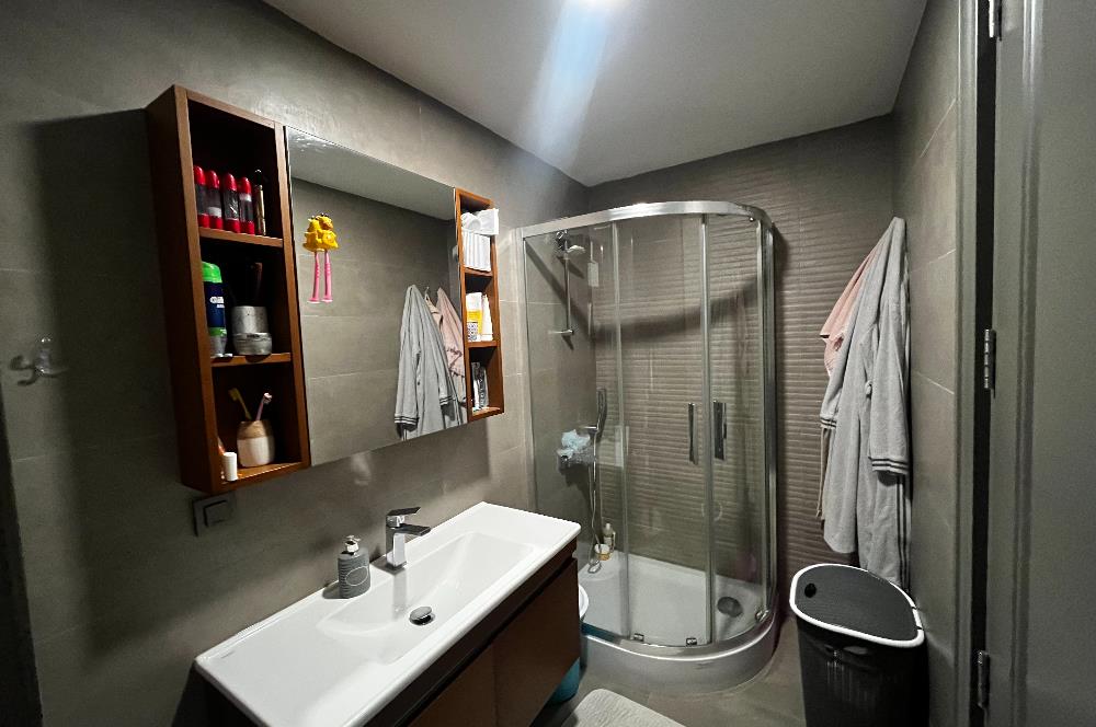 C21'DEN AYKUTOĞLU KORULİFE SiTESİNDE KAPALI MUTFAKLI 2+1 DAİRE